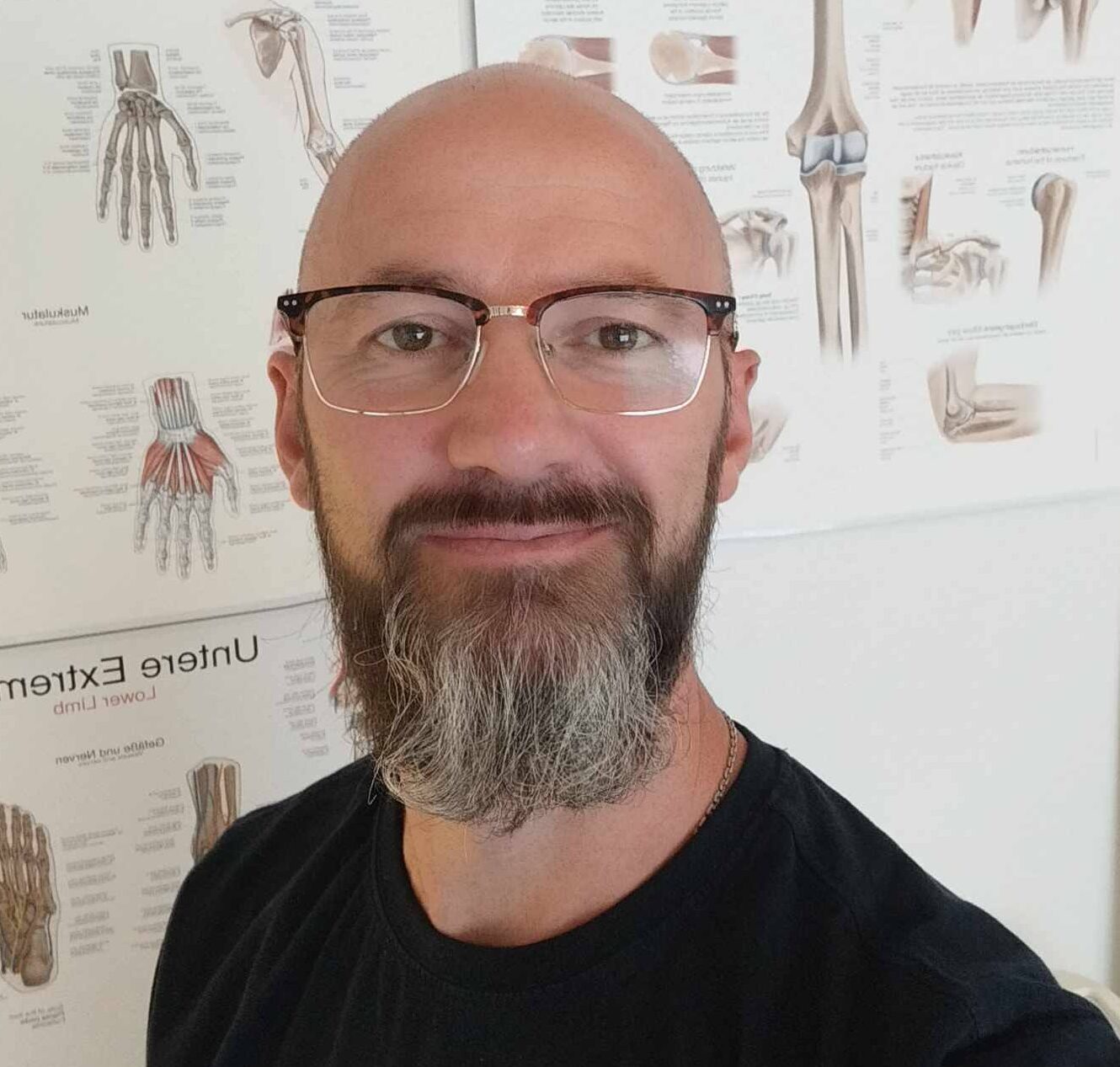 Leif Bach Agergaard Lægeeks. massageterapeut & Healer